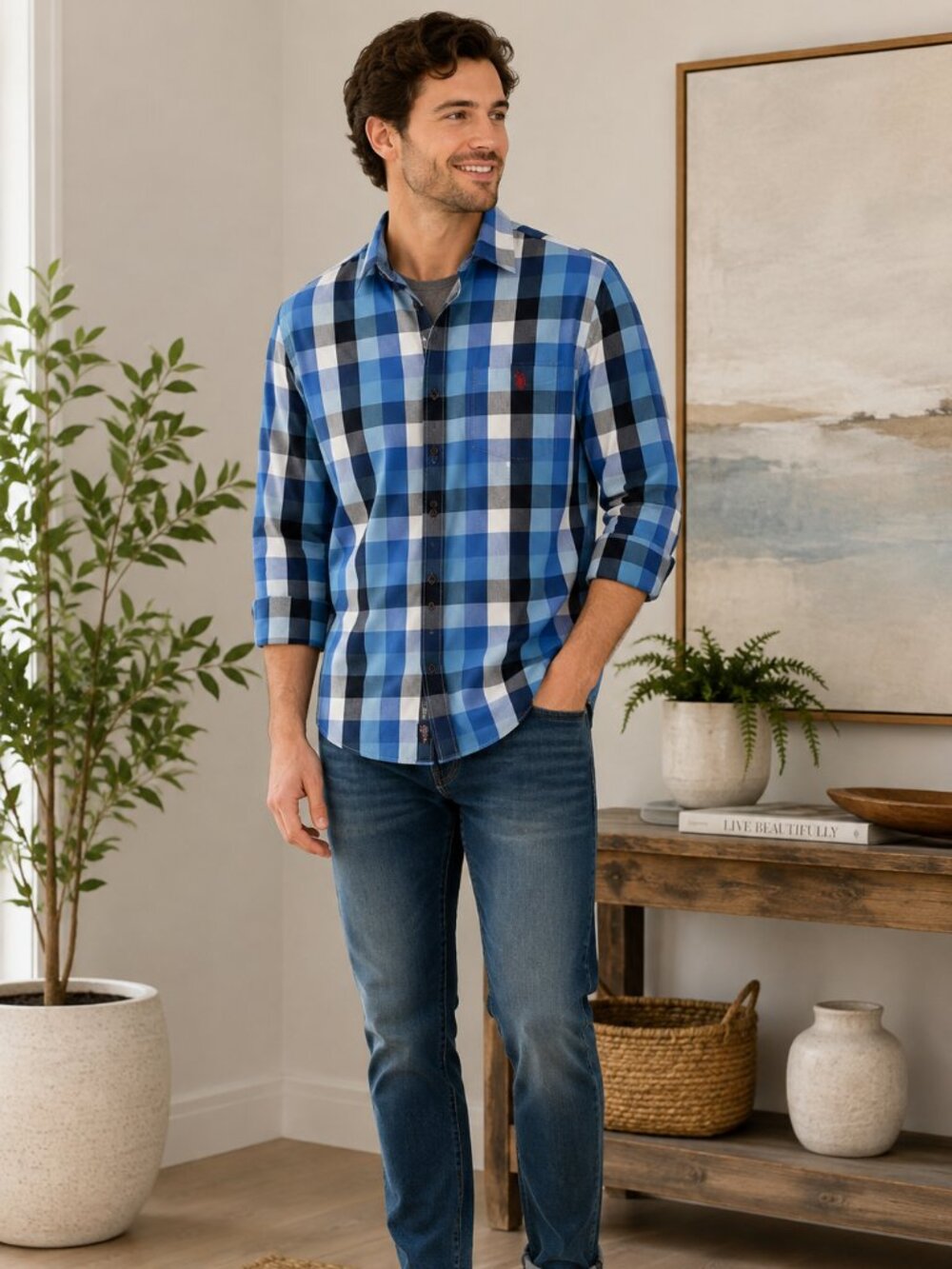 U.S. Polo Assn. Men's Blue Plaid Slim Fit Button Down Shirt Size M
